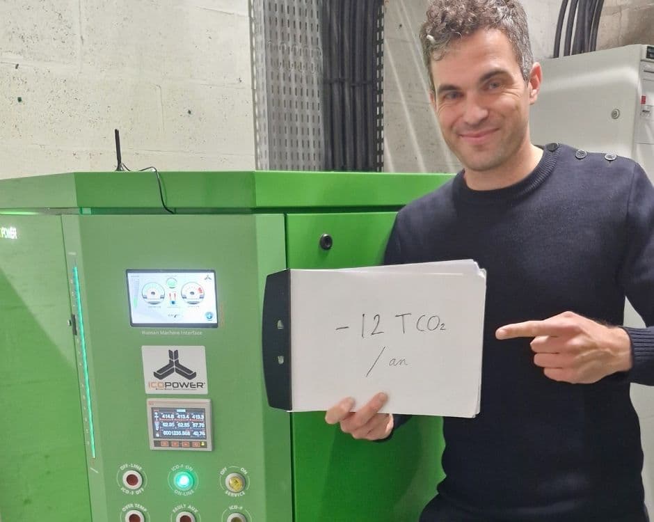 Enthrust Energy engineers next to a commissioned Icopower unit